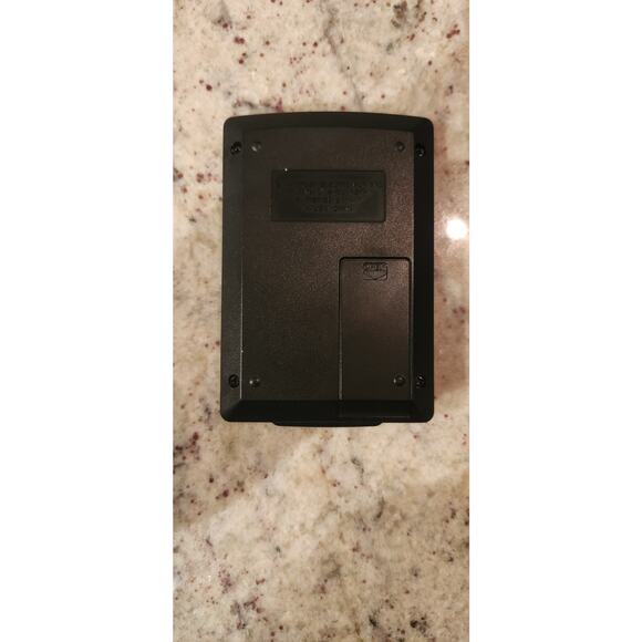 Tiger Electronics Tiger toys Cesar's Palace Pooker handheld game with batteries - Picture 10 of 14